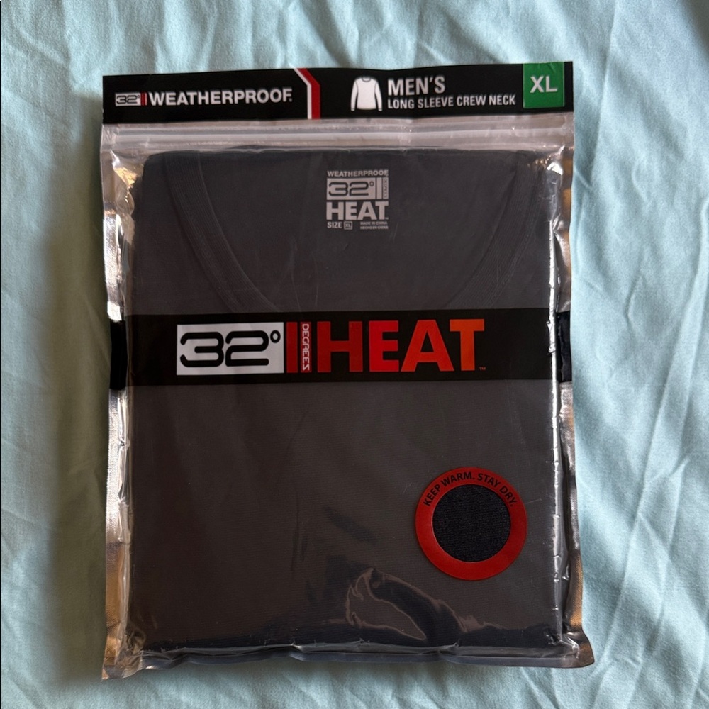 32 Degrees Black Long Sleeve Crew Neck Tee